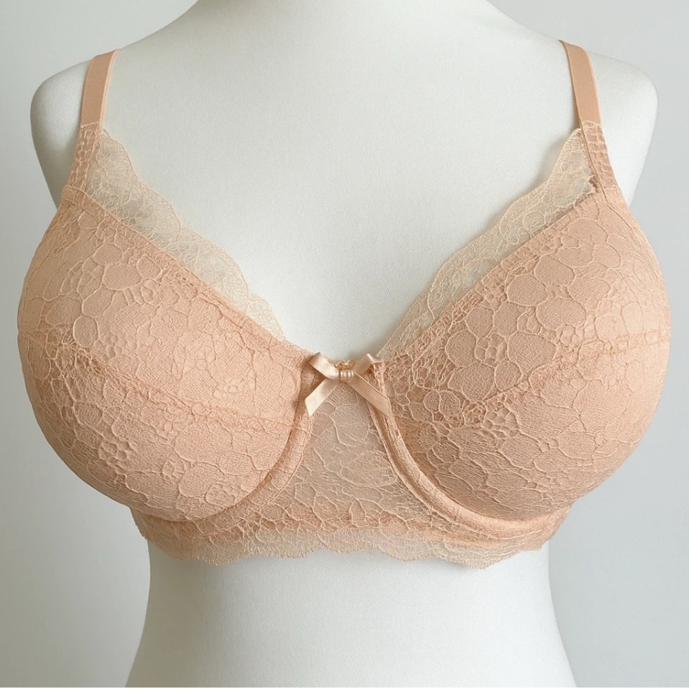 DREAMWEAR Love Your Curves Bra 42C Peach Lace Underwire Lined Full Coverage NWOT